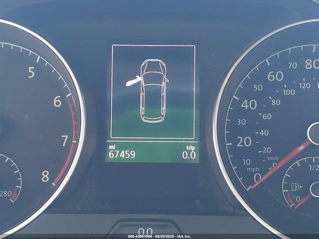 3VWC17AU0HM504378 Volkswagen 1.8 tsi