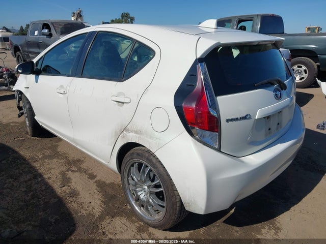 JTDKDTB36G1116460 Toyota 1nz-fxe+1lm