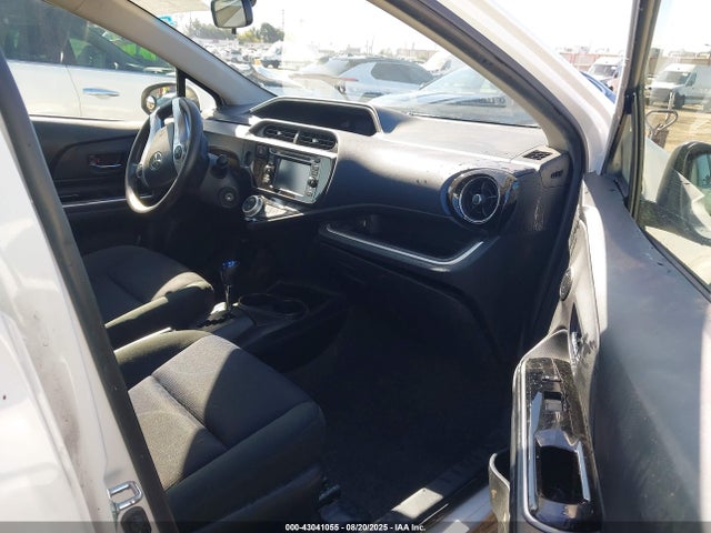 JTDKDTB36G1116460 Toyota 1nz-fxe+1lm