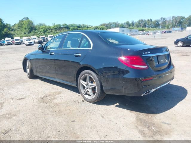 2018 MERCEDES-BENZ E 300 WDDZF4KB3JA476966 Photo 2