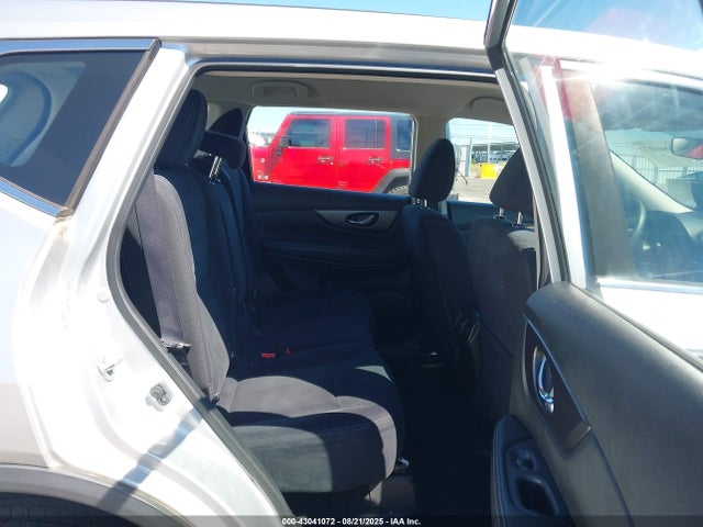 JN8AT2MT9GW018360 Nissan Rogue