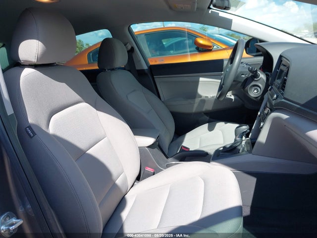 Hyundai mpi nu 2018 5NPD74LF1JH241557 Image 5