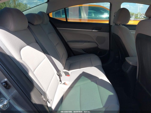 Hyundai mpi nu 2018 5NPD74LF1JH241557 Image 8
