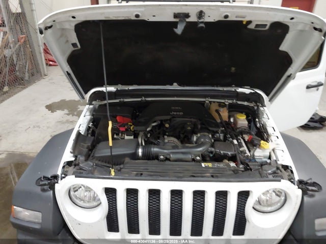 1C4HJXDGXKW582379 Jeep 2019