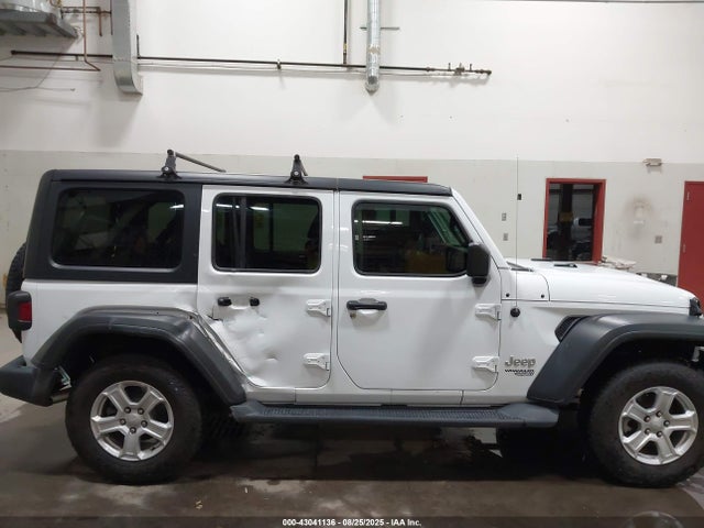 1C4HJXDGXKW582379 Jeep 2019