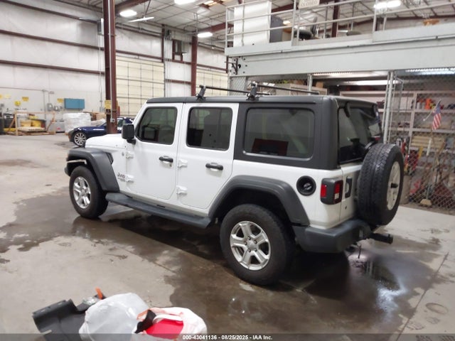1C4HJXDGXKW582379 Jeep 2019