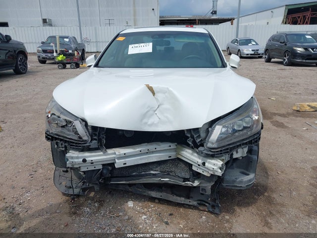 Honda j35y1 2015 1HGCR3F97FA006831 Image 13
