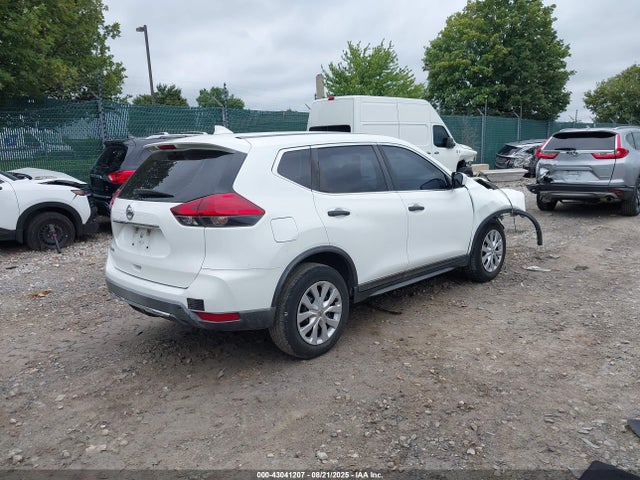 Nissan Rogue 2017 KNMAT2MT6HP570146 Image 4
