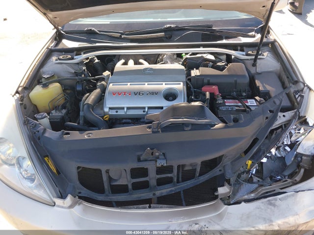 43041209 :رقم المزاد ، JTHBF30G820022674 vin ، 2002 Lexus Es 300 مزاد بيع