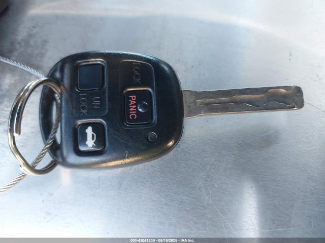 43041209 :رقم المزاد ، JTHBF30G820022674 vin ، 2002 Lexus Es 300 مزاد بيع