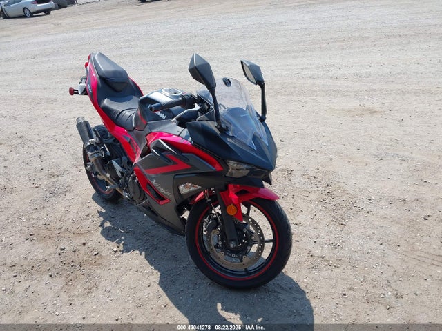 Kawasaki Ninja 500 2024 ML5EXGG18RDA23182 главное изображение