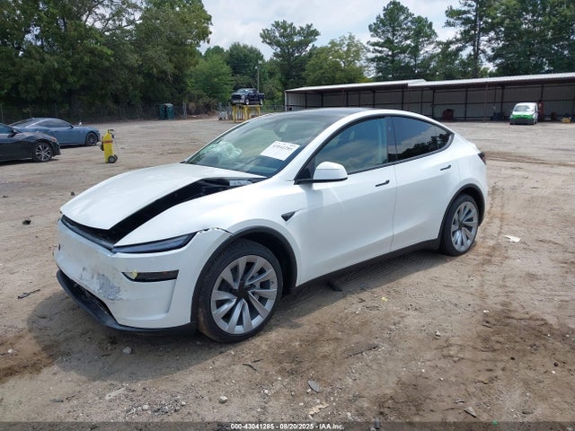 2026 TESLA MODEL Y 7SAYGDEEXTA451369 Photo 1