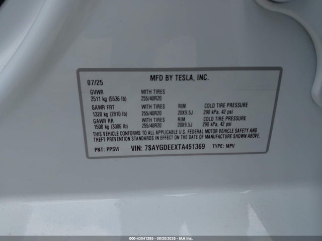 2026 TESLA MODEL Y 7SAYGDEEXTA451369 Photo 8