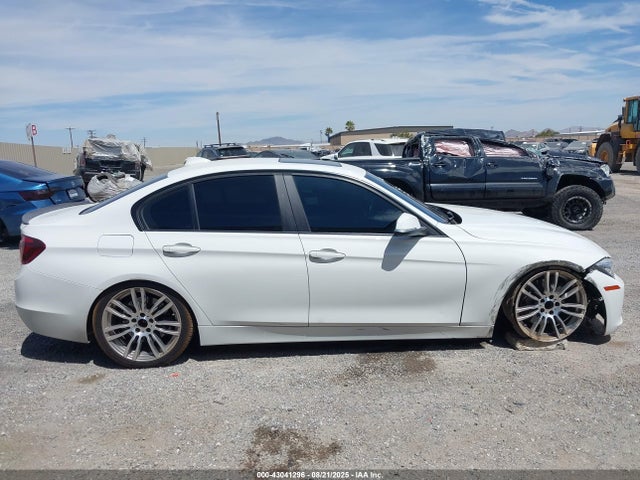BMW 335i 2014 WBA3A9G58ENS64476 Image 13