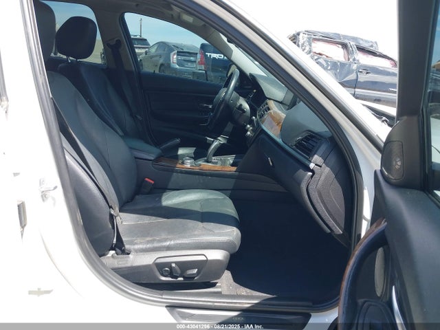 BMW 335i 2014 WBA3A9G58ENS64476 Image 5