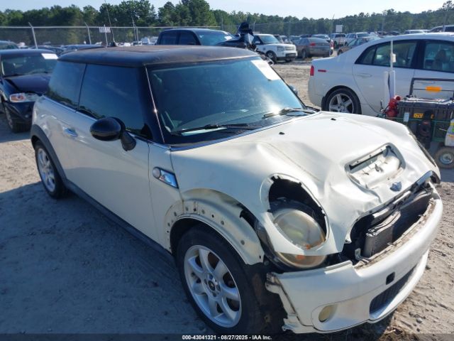 2008 MINI COOPER S WMWMF73578TV38976 Photo 0