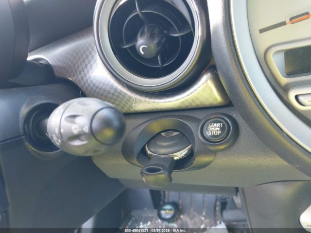 2008 MINI COOPER S WMWMF73578TV38976 Photo 10