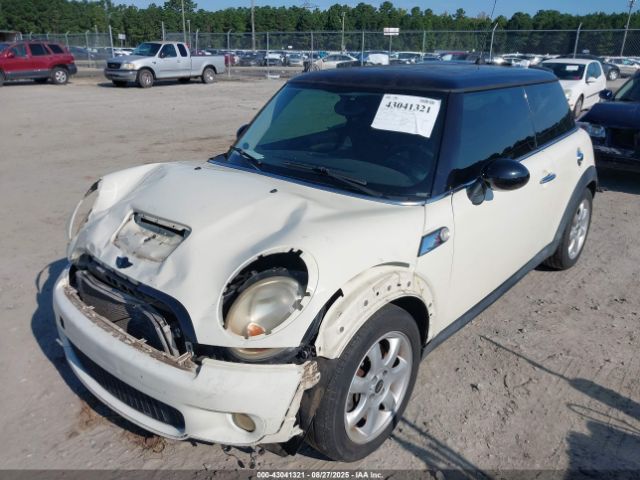 2008 MINI COOPER S WMWMF73578TV38976 Photo 1