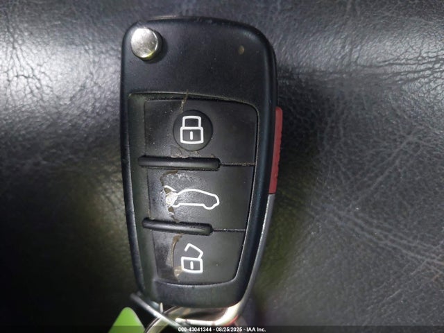 2012 AUDI R8 WUAVNAFG7CN001027 Photo 10
