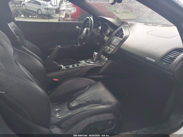 2012 AUDI R8 WUAVNAFG7CN001027 Photo 4