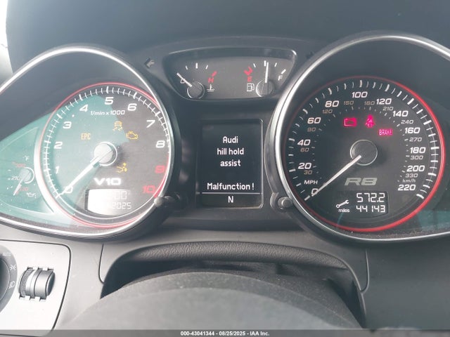 2012 AUDI R8 WUAVNAFG7CN001027 Photo 6