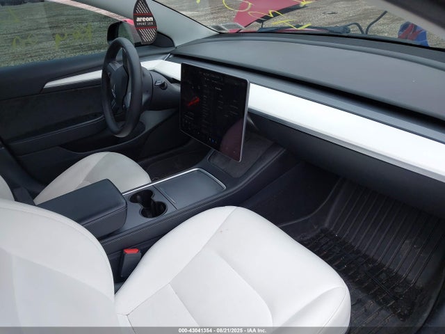 2022 TESLA MODEL 3 5YJ3E1EB1NF117660 Photo 4