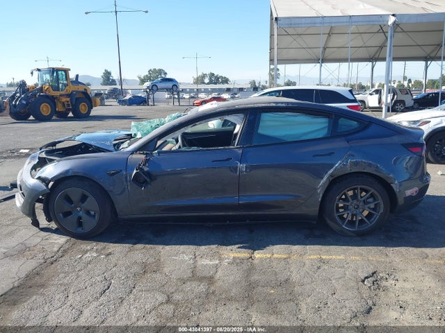 Tesla Model 3 Rear-wheel Drive 2023 5YJ3E1EA5PF614530 Image 14