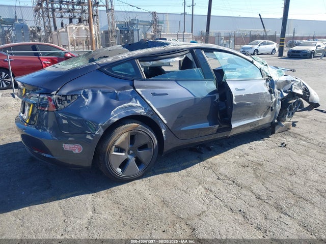Tesla Model 3 Rear-wheel Drive 2023 5YJ3E1EA5PF614530 Image 4