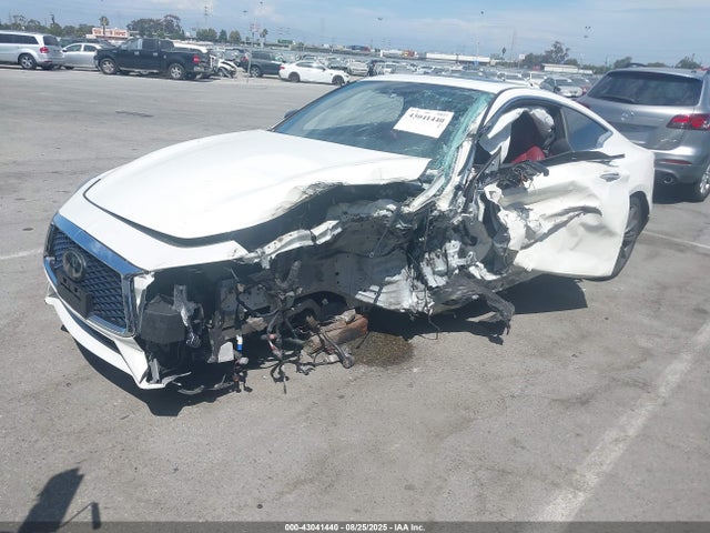 Infiniti Q60 2019 JN1FV7EK7KM360329 Image 2
