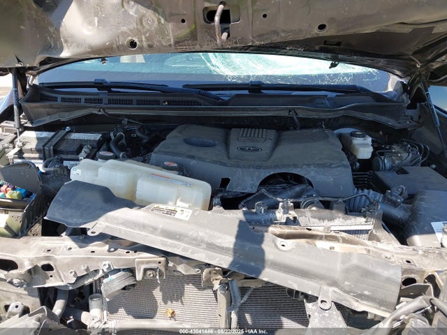 5TFMA5EC8NX007808 Toyota v35a-fts