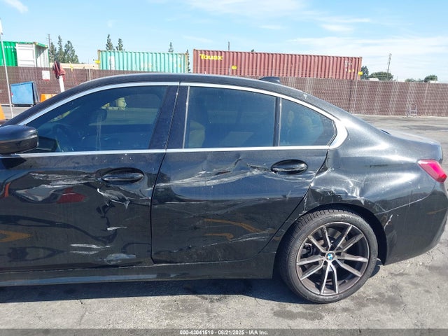 3MW5R1J08M8C20480 BMW 330I