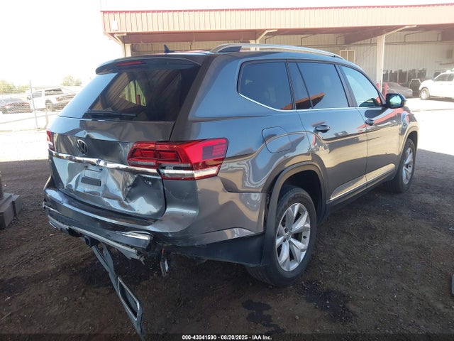 1V2ER2CA7JC517869 Volkswagen fsi
