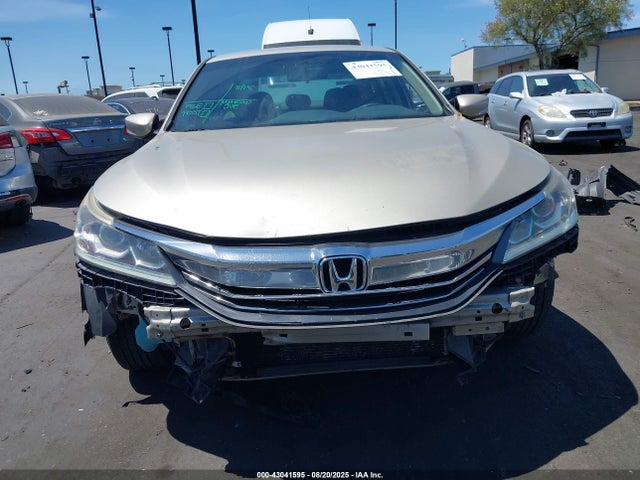 1HGCR2F37GA228826 Honda k24w1