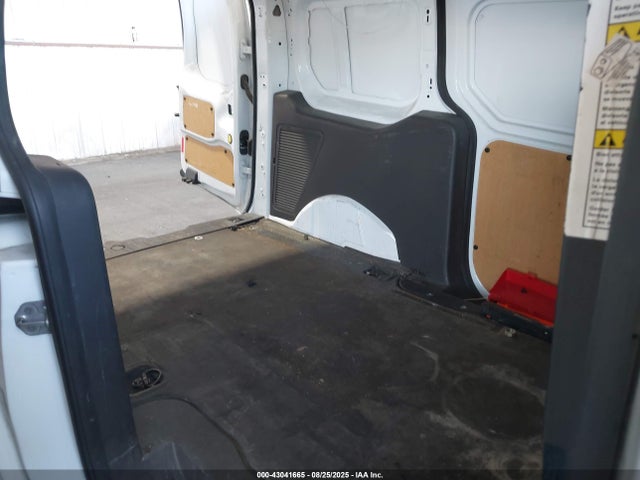 Ford 2016 2016 NM0LS7F71G1249039 Image 8
