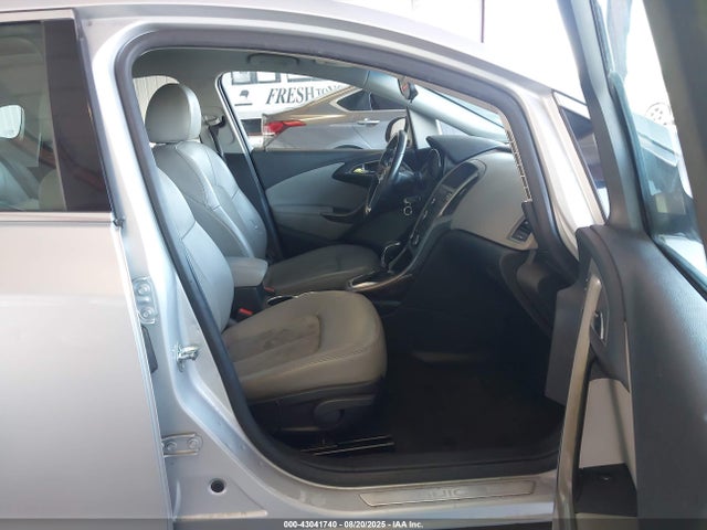 Buick lea 2015 1G4PP5SK4F4182613 Image 5