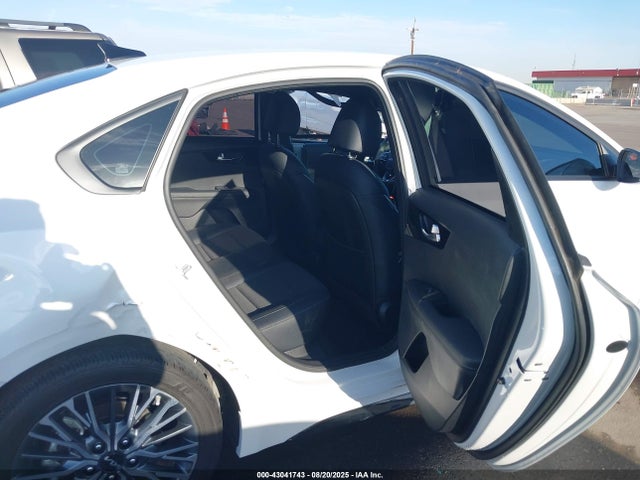 3KPF54AD6PE552947 KIA mpi nu