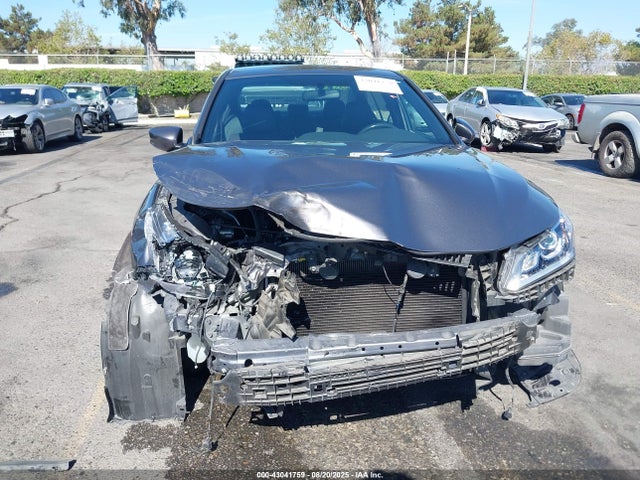 1HGCR2F51HA070700 Honda k24w1
