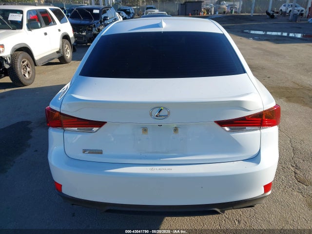 Lexus 8ar-fts 2017 JTHBA1D21H5058753 Image 16