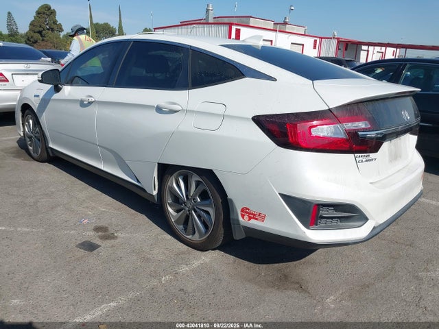 JHMZC5F30JC011947 Honda leb3(h4)
