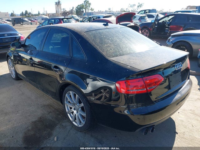 2010 AUDI A4 WAUAFAFL0AN006022 Photo 2
