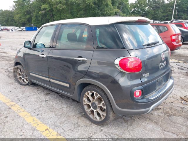 2015 FIAT 500L ZFBCFADH4FZ032474 Photo 2