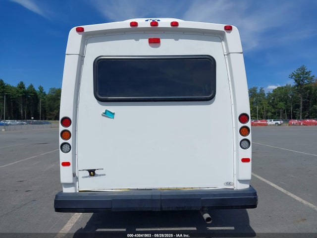Продаж на аукціоні авто 2018 Ford E-350 Cutaway, vin: 1FDEE3F62JDC31122, номер лоту: 43041903