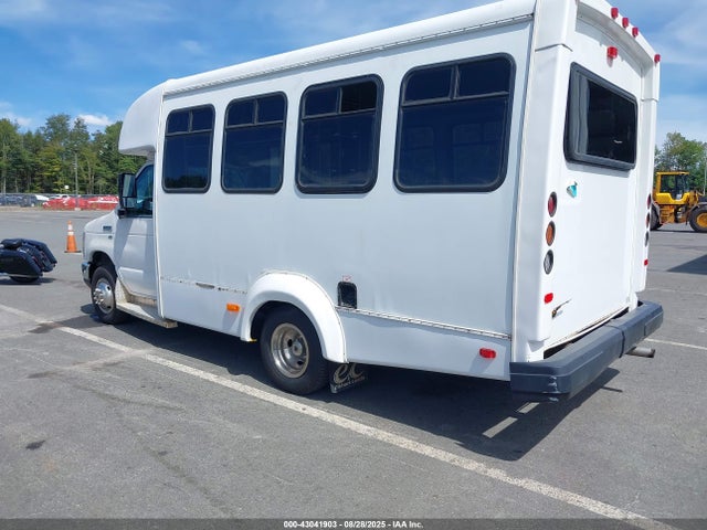 Продаж на аукціоні авто 2018 Ford E-350 Cutaway, vin: 1FDEE3F62JDC31122, номер лоту: 43041903
