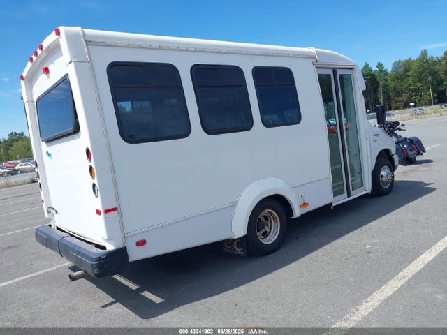 Продаж на аукціоні авто 2018 Ford E-350 Cutaway, vin: 1FDEE3F62JDC31122, номер лоту: 43041903