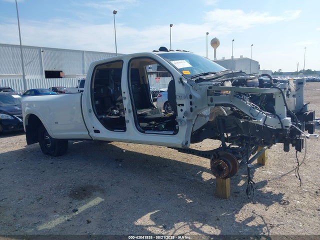 Продажа на аукционе авто 2022 Ram 3500 Laramie  4x4 8' Box, vin: 3C63RRJL8NG396608, номер лота: 43041938