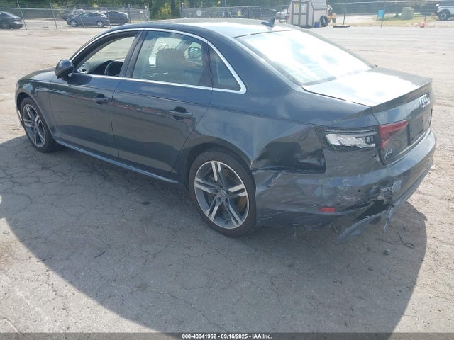 2018 AUDI A4 WAUENAF48JA021095 Photo 2
