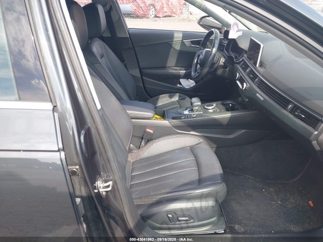 2018 AUDI A4 WAUENAF48JA021095 Photo 4