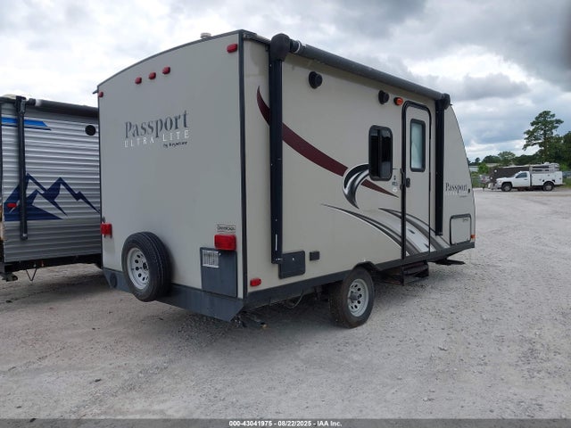 2016 KEYSTONE PASSPORT 4YDT15113GT414622 Photo 3