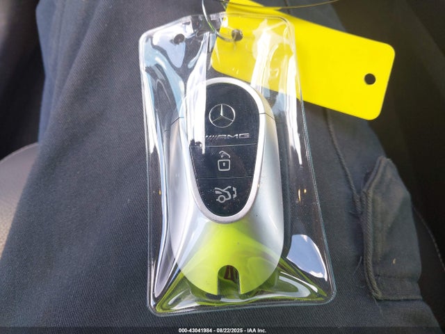 W1NKM8HB0RF202289 Mercedes-Benz m139