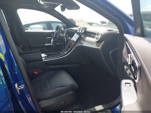 W1NKM8HB0RF202289 Mercedes-Benz m139